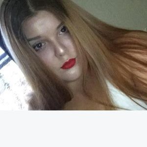 Meet your Posher, Skylar